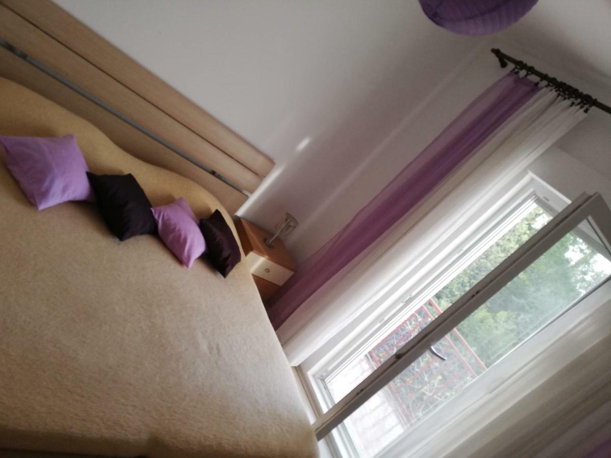 Spacious Family Apartment With Parking In The Shade And Barbecue House Šibenik Esterno foto